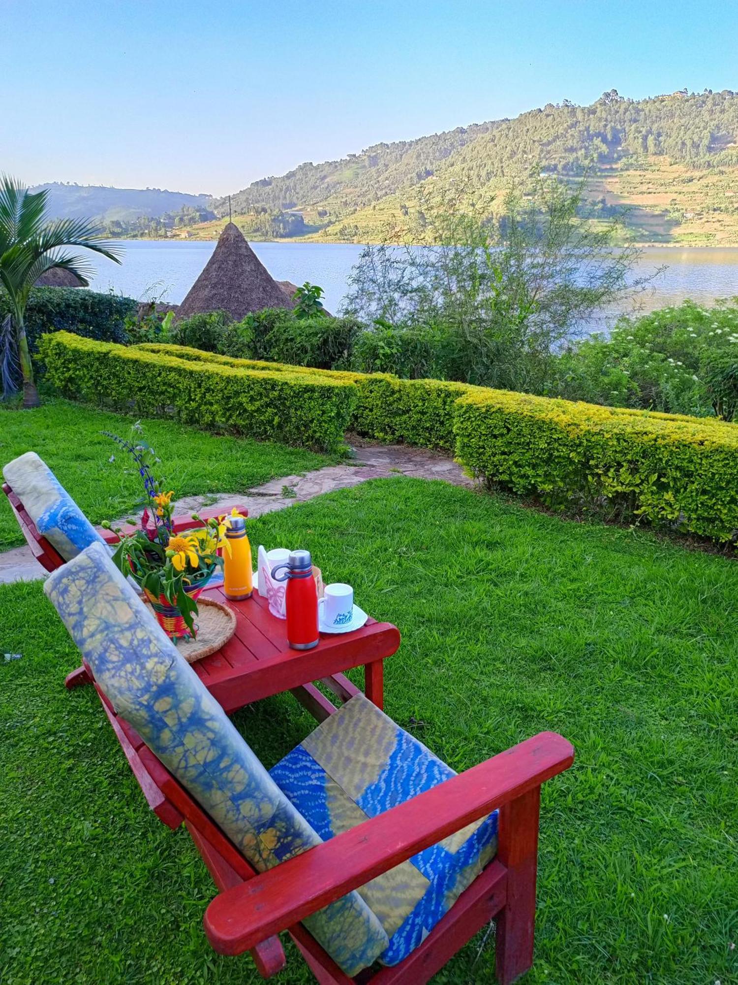 Paradise Eco-Hub Kabale Buitenkant foto