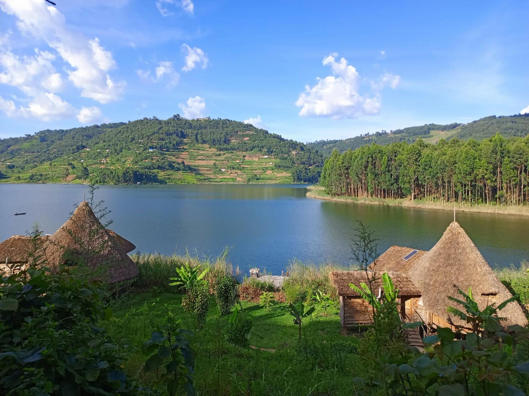 Paradise Eco-Hub Kabale Buitenkant foto
